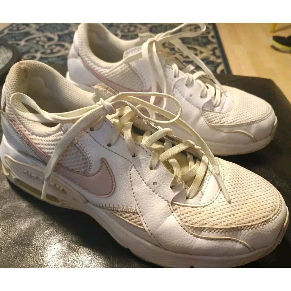 Nike Air Max Excee Womens Size 7.5 White Pink Casual Shoes Sneakers CD5432-117